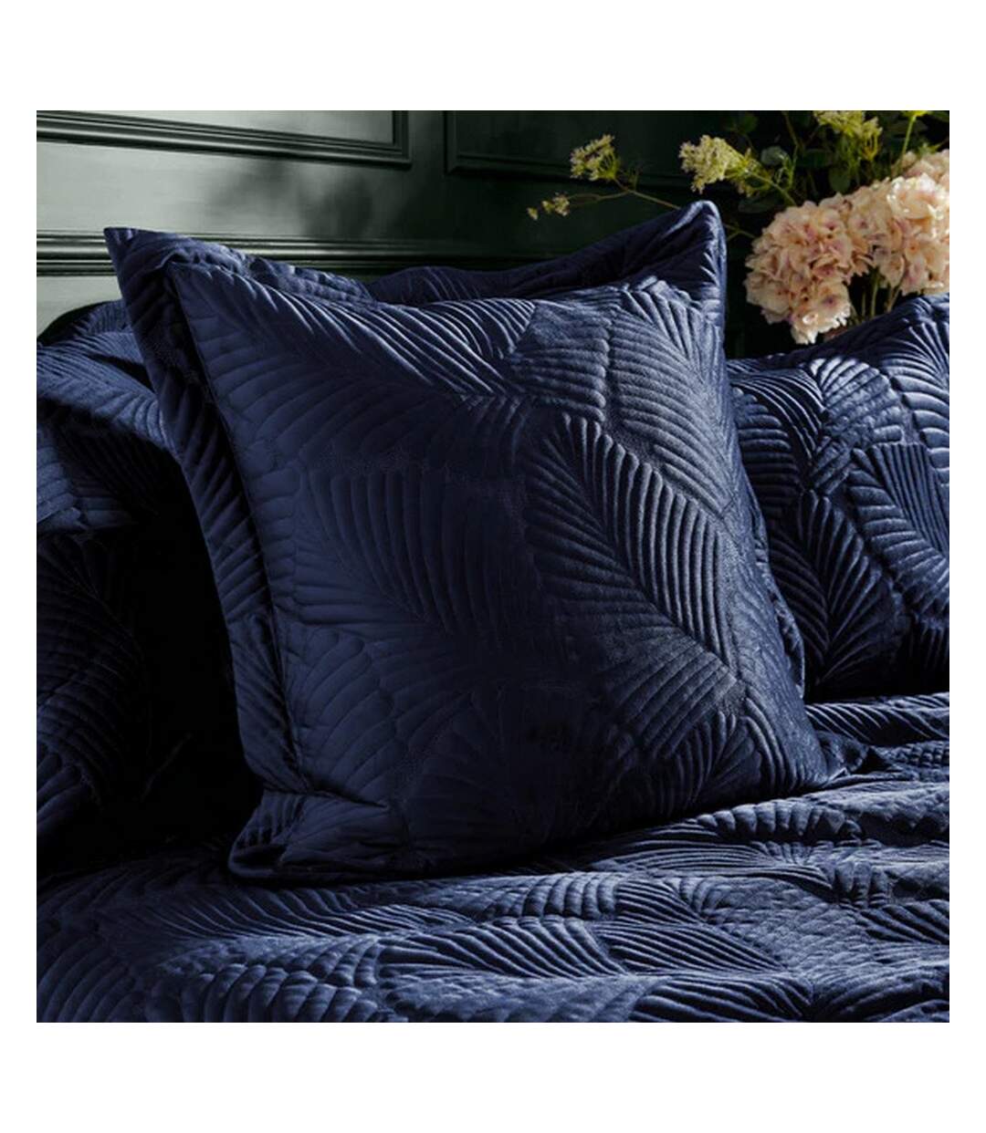 Palmeria cushion cover one size navy Paoletti