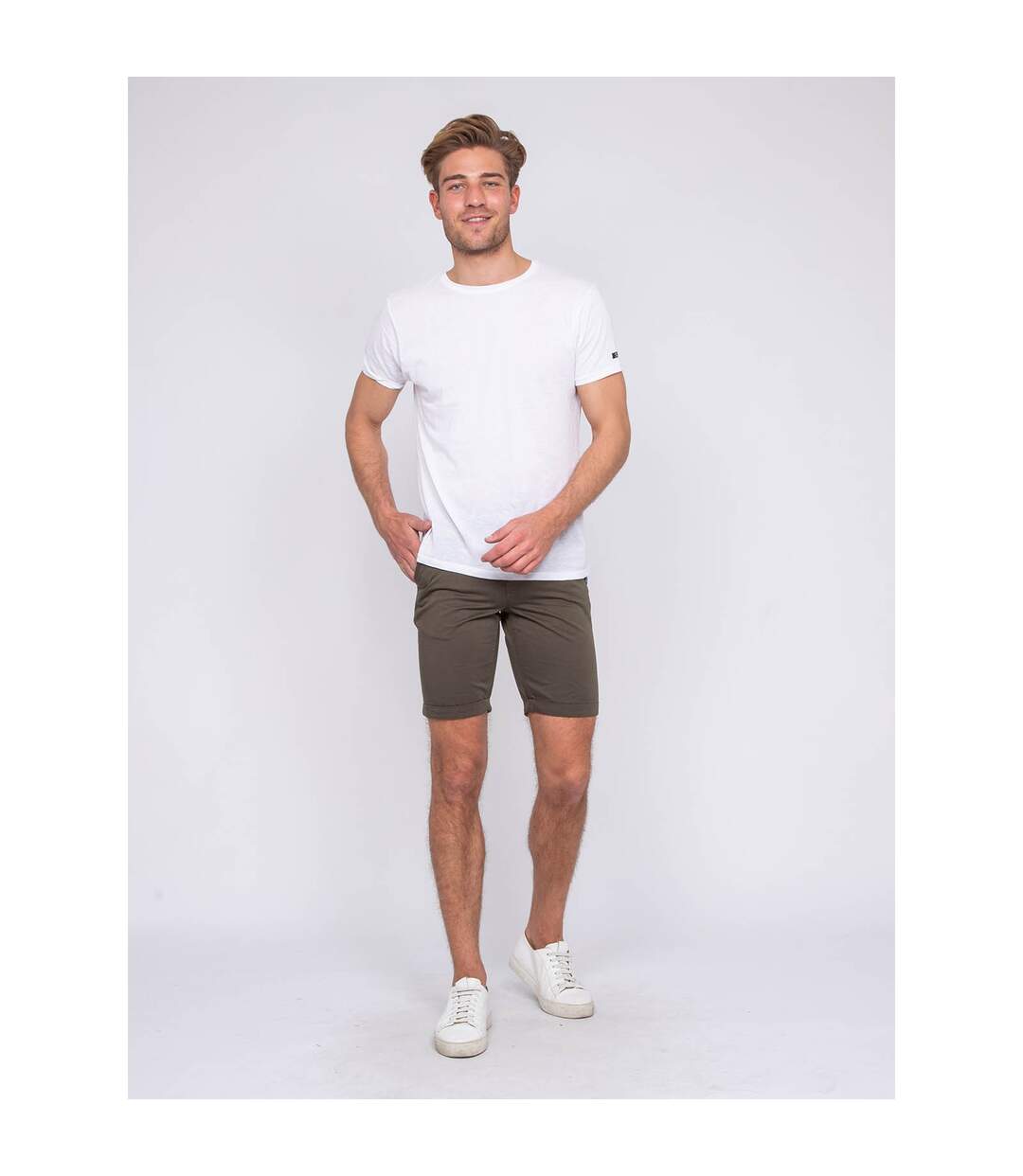 Bermuda chino slim BANIKO-4