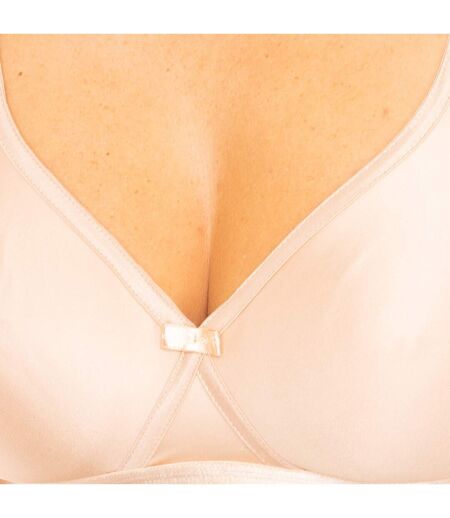 Wireless bra with cups P6390 for women, comfortable and discreet design for women's daily use