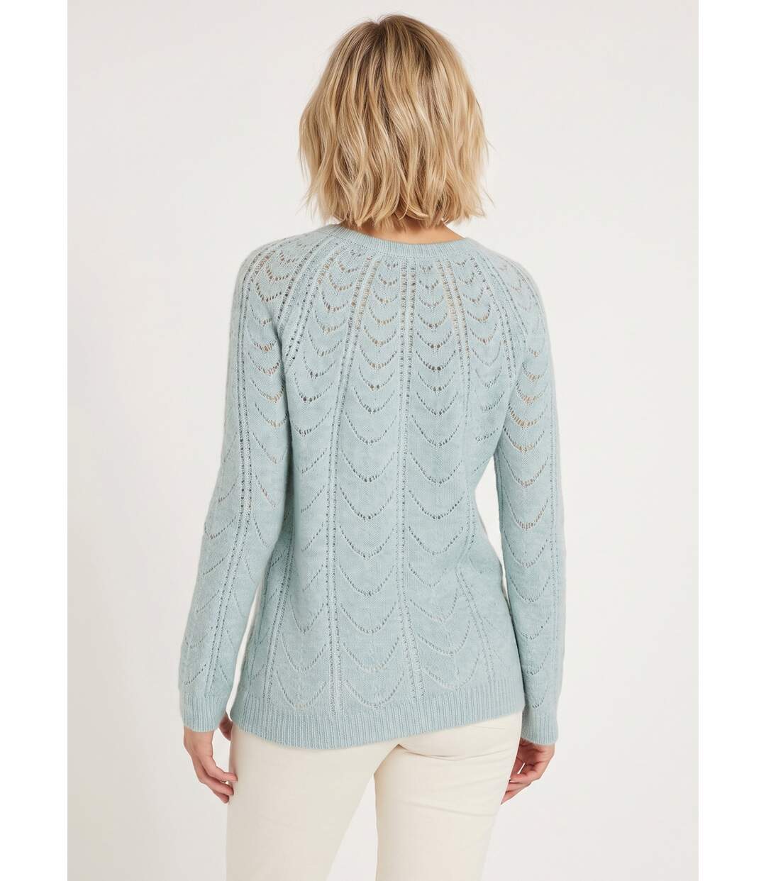 Gilet cardigan boutonné chiné ajouré col rond-2