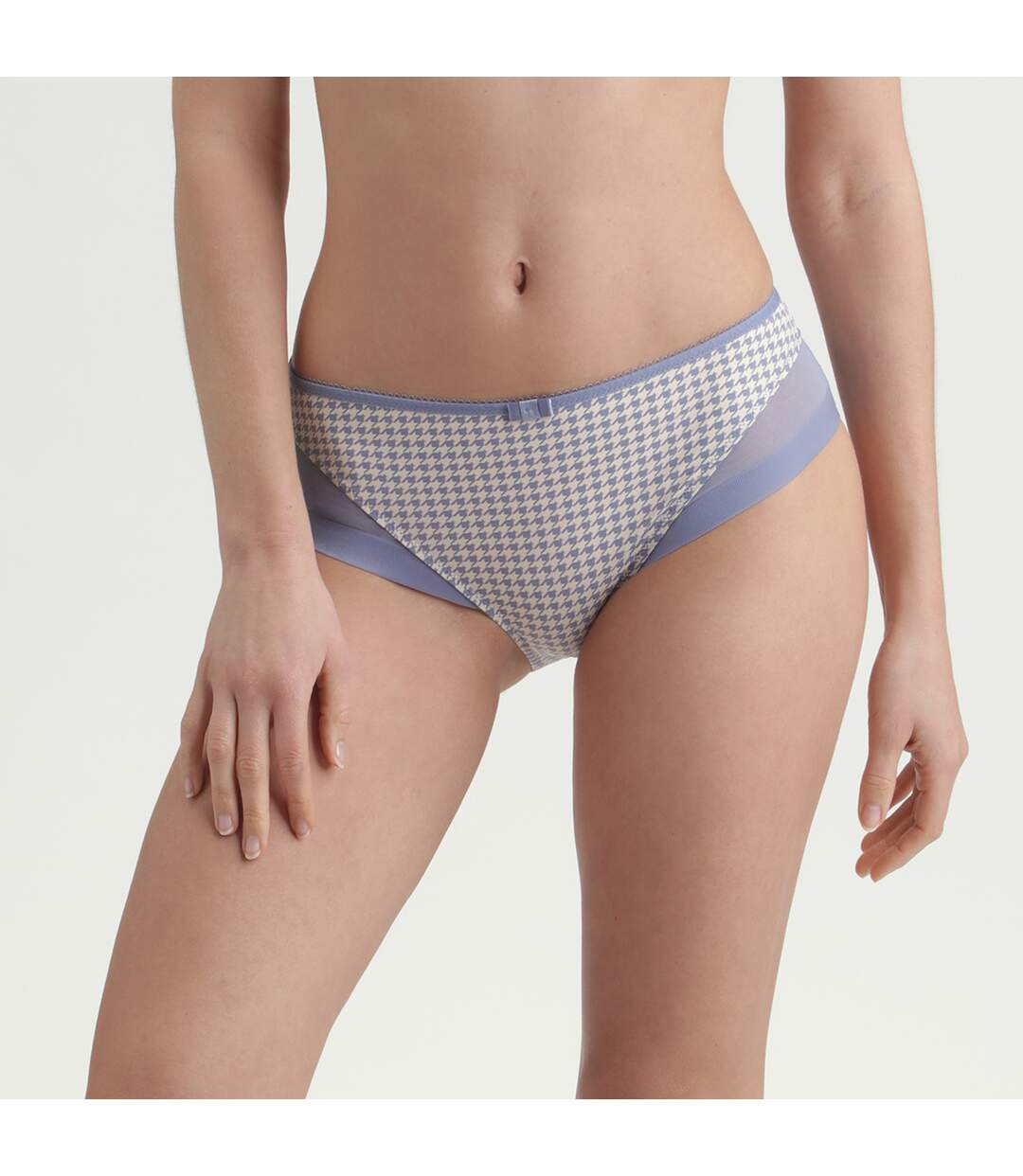 Slip Microfibre Generous-1