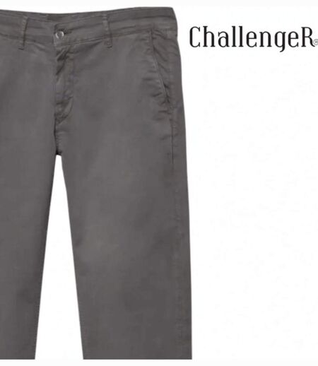 CHALLENGER PANT4007 — Pantalon chino gris : liberté de mouvement et coupe confort