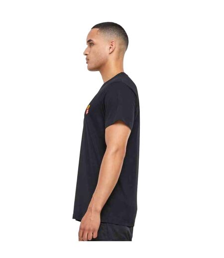 Noir Mister Tee