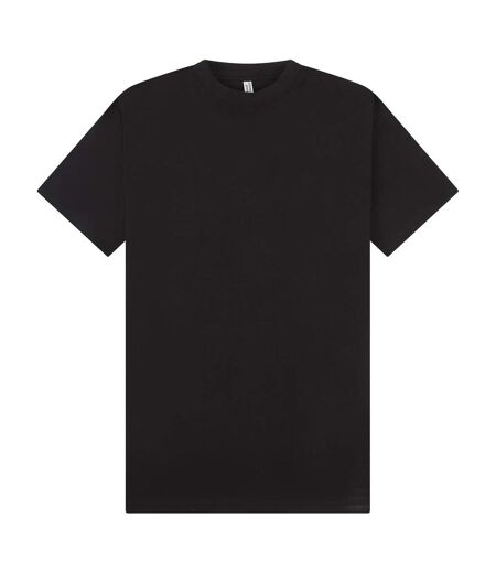 Noir Casual Classics