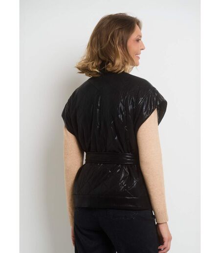 Veste matelassée sans manches ceinturée