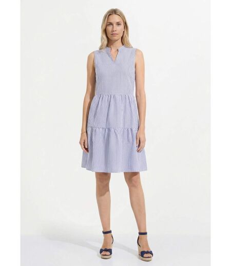 Robe seersucker rayé sans manches volantée