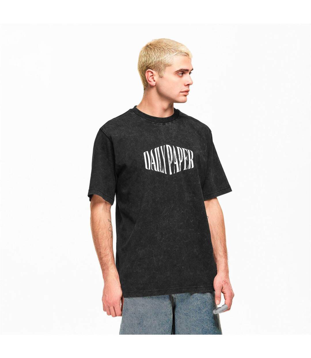 Mens Washed Out Logo T-shirt Black Daily Paper-3