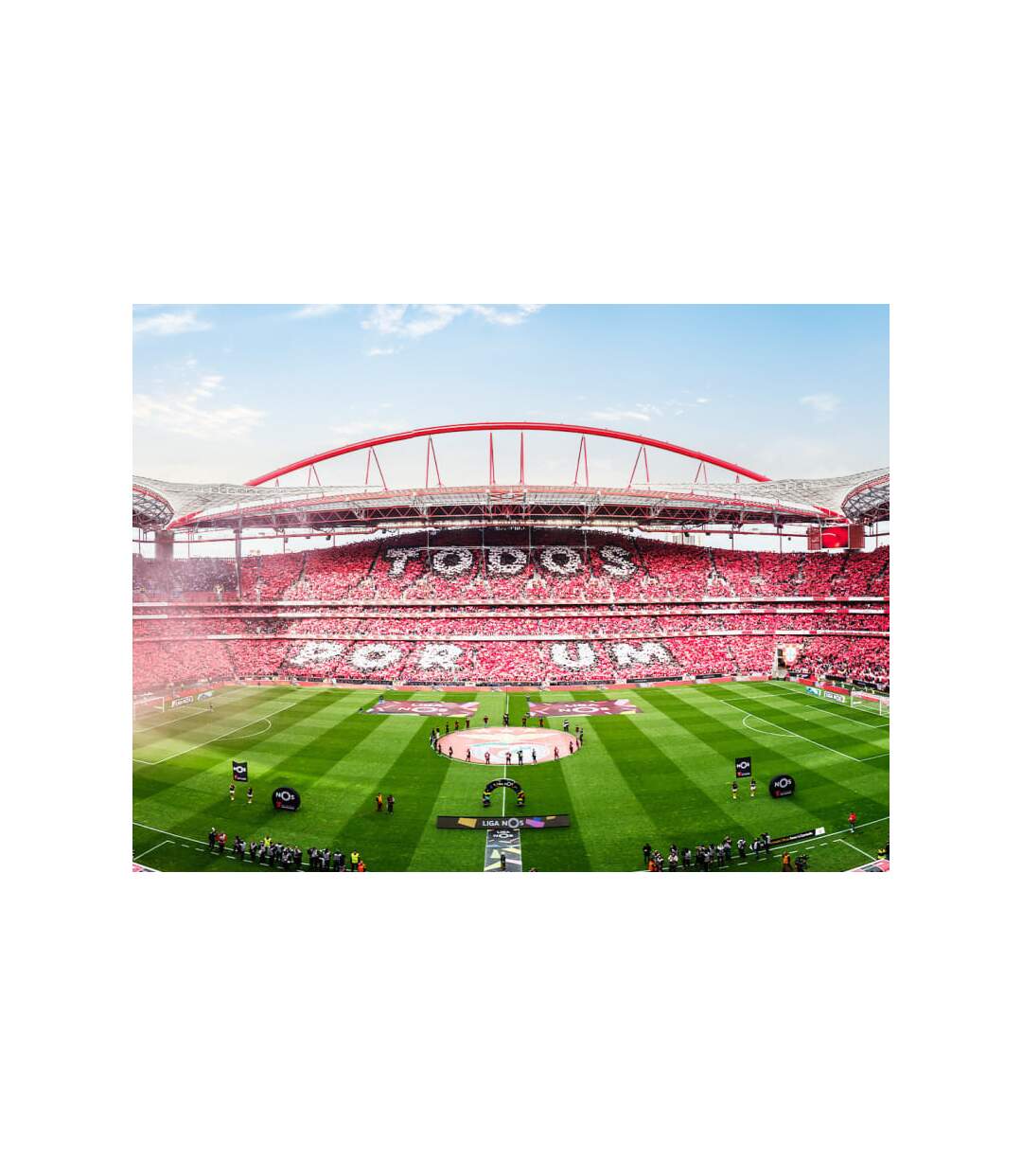 Visite du musée Sport Lisboa e Benfica avec écharpe offerte - SMARTBOX - Coffret Cadeau Sport & Aventure