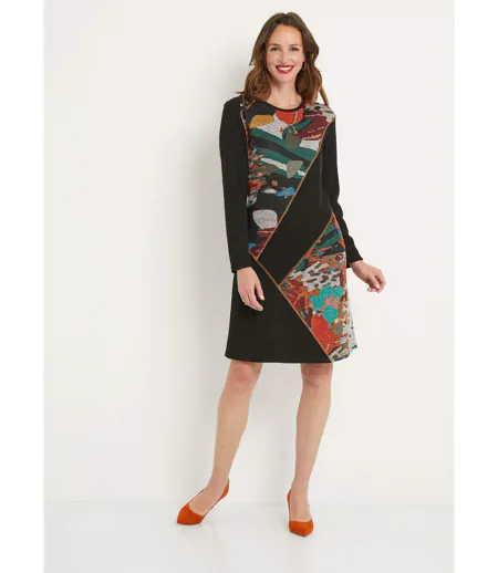 Robe courte maille fantaisie col rond