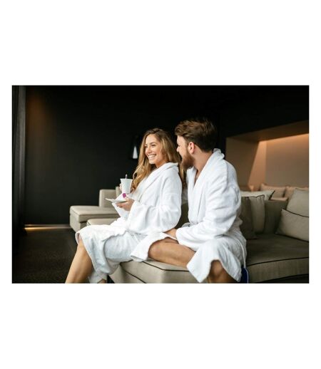 Unisex adult hotel madison robe white Belledorm