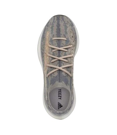 Baskets boost femme beige gris Yeezy