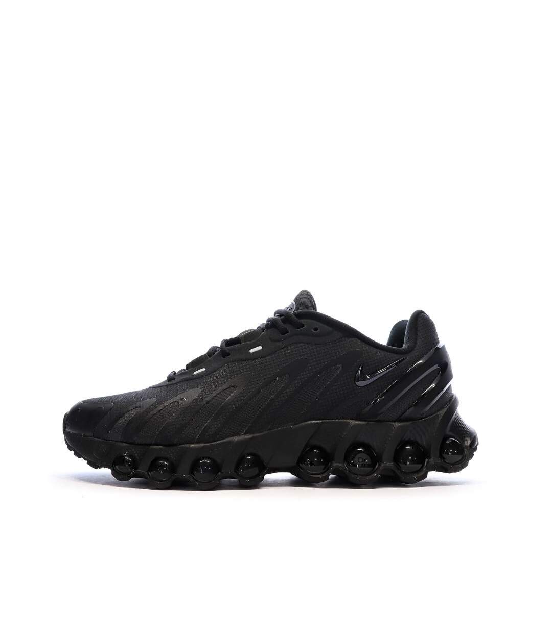 Baskets noir homme nike air max dn8-1