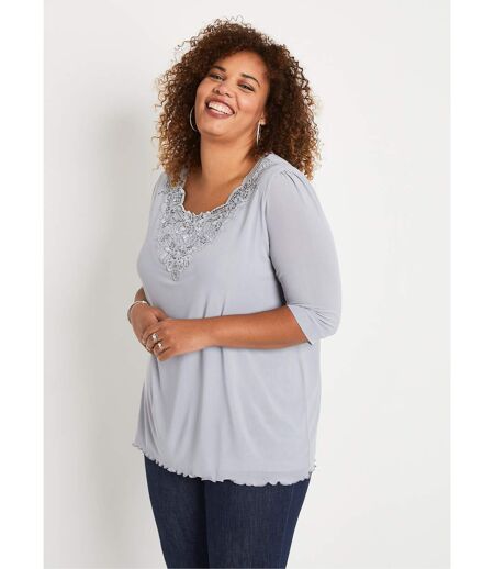 T-shirt long ample résille brodée