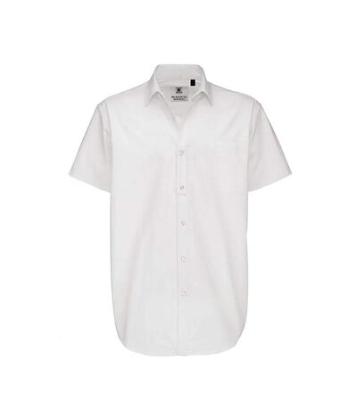 B&C Mens Sharp Twill Short Sleeve Shirt / Mens Shirts (White)