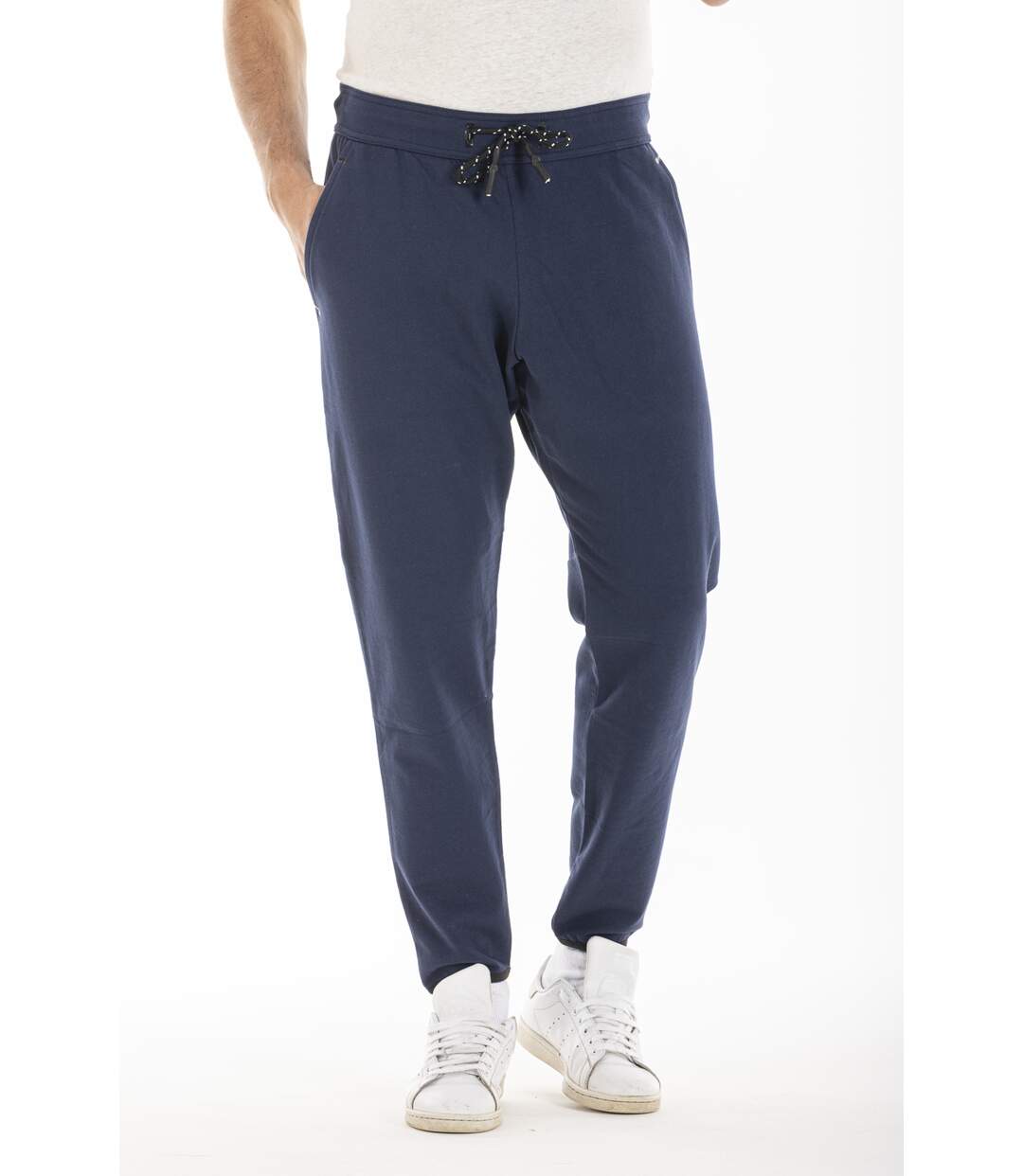 Pantalon de détente coupe fuselée KINGO GRIS