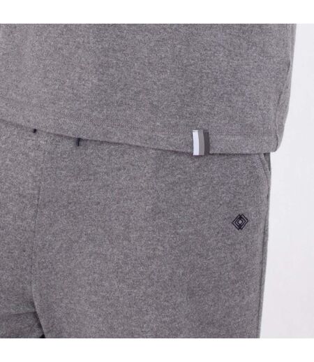 Isotoner T-shirts Homewear homme col rond, matière ultra-douce et respirante.