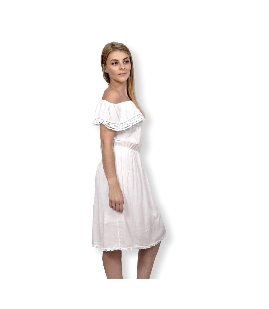 Robe femme - Sans manche - couleur blanche - Longueur genoux