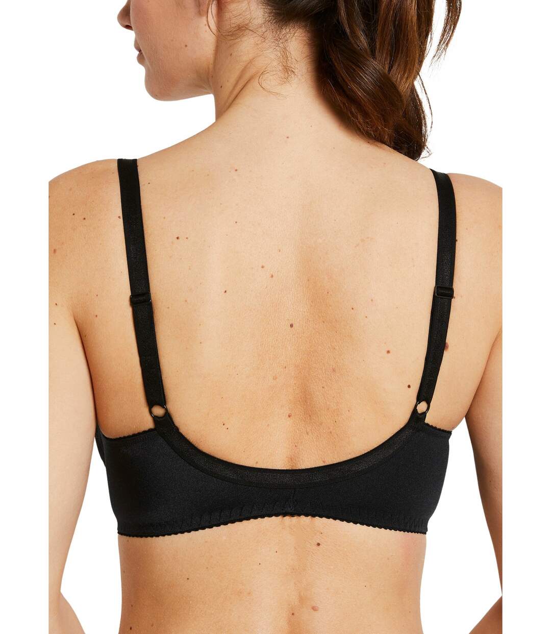Soutien-gorge avec armatures ouvert devant-2
