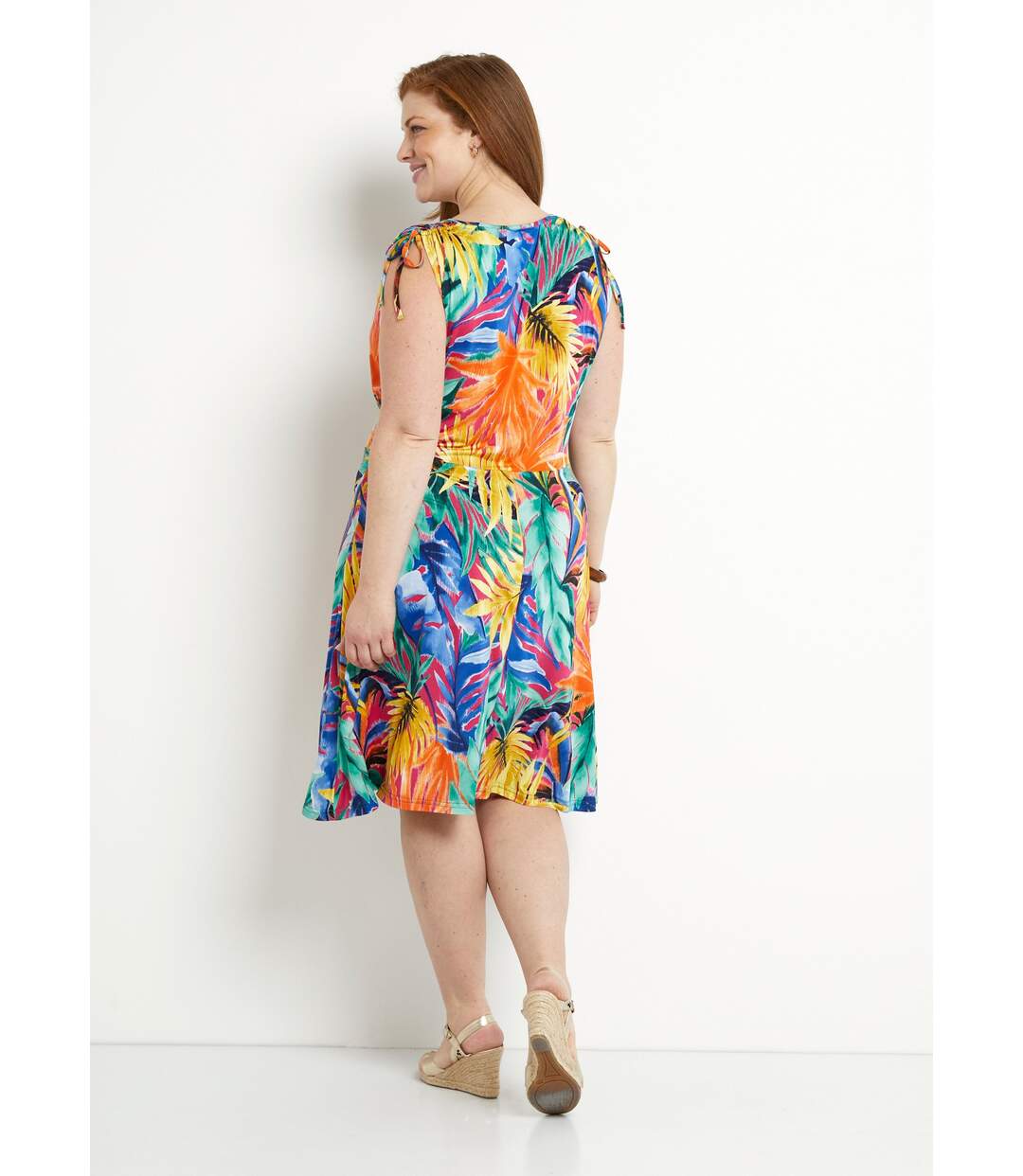 Robe cache-coeur courte imprimé tropical-2