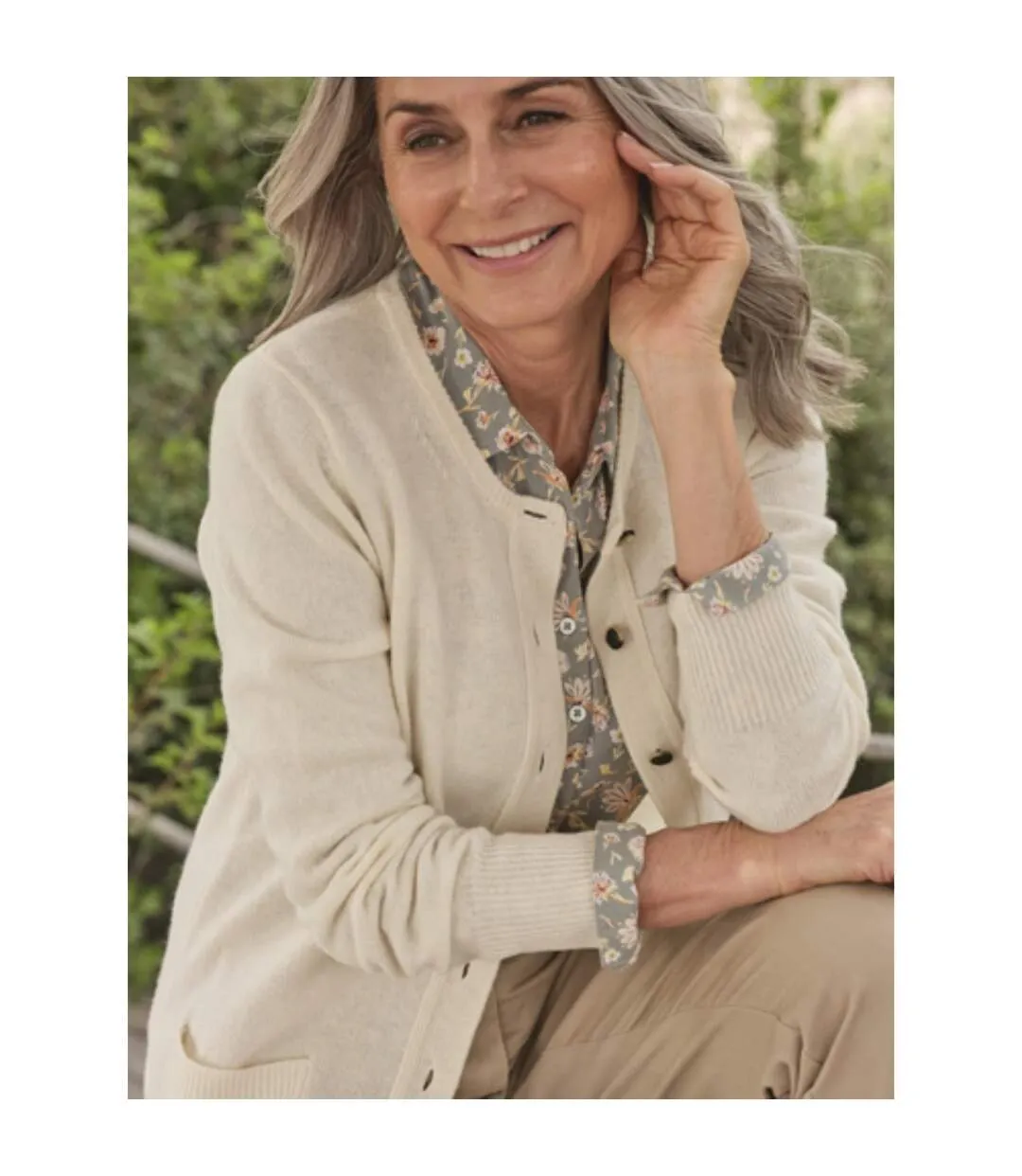 Womens/ladies Lambswool Crew Neck Cardigan Cream WoolOvers-2
