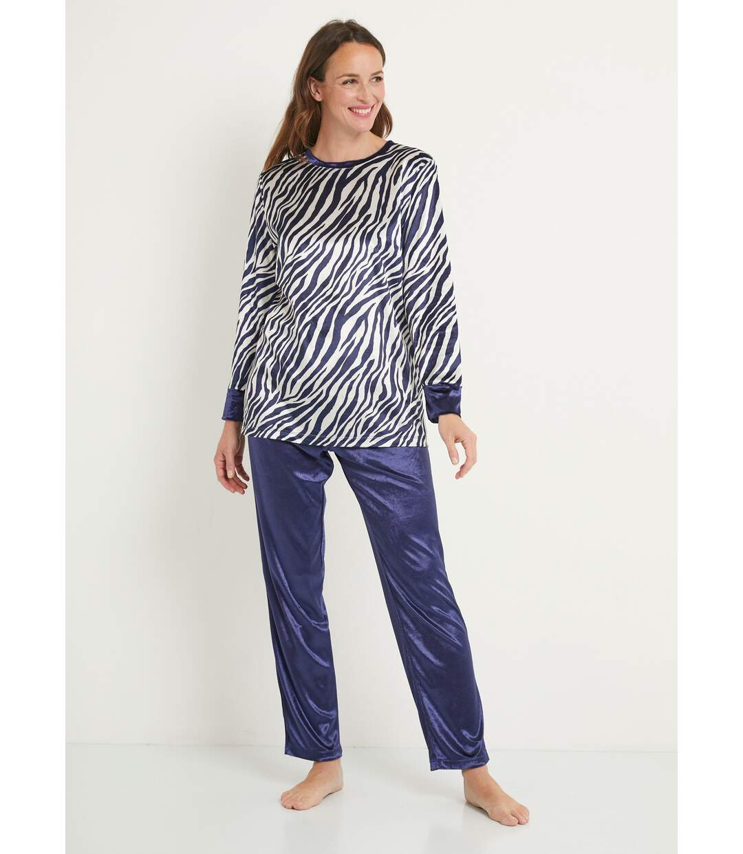 Pyjama chaud col rond velours peau de bête-1