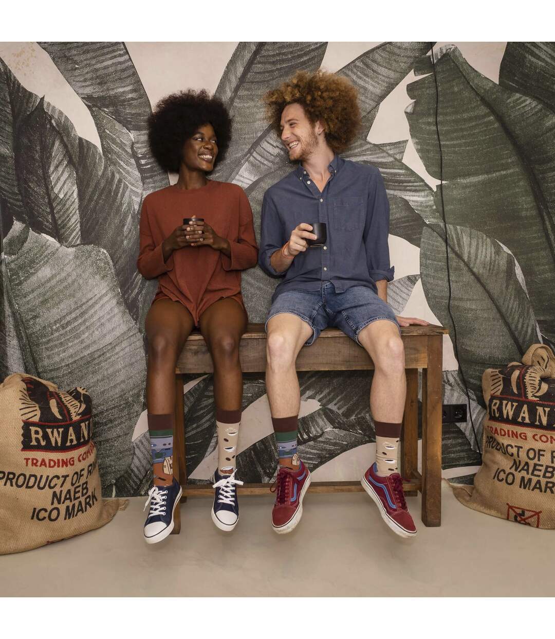 1 Pack Unisex Mismatched Novelty Odd Socks - Coffee-2