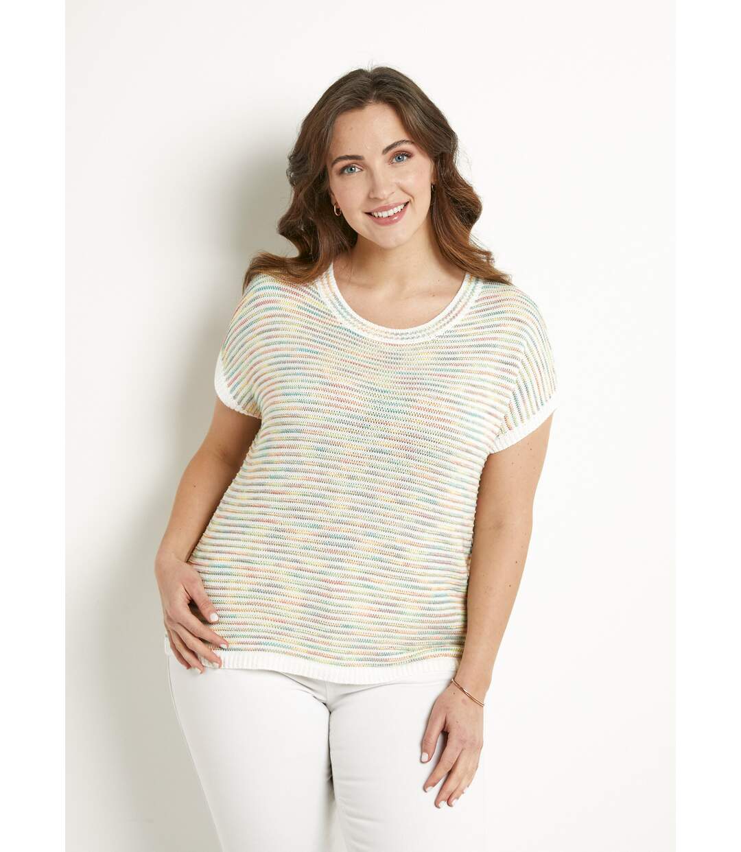 Pull doux col rond sans manches effet rayé-1