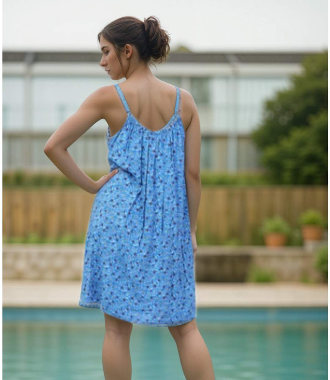 Robe d'été à  bretelles fines - Mi-longue - Bleu roi - Style ample  -  Décontractées et les sorties estivales-2