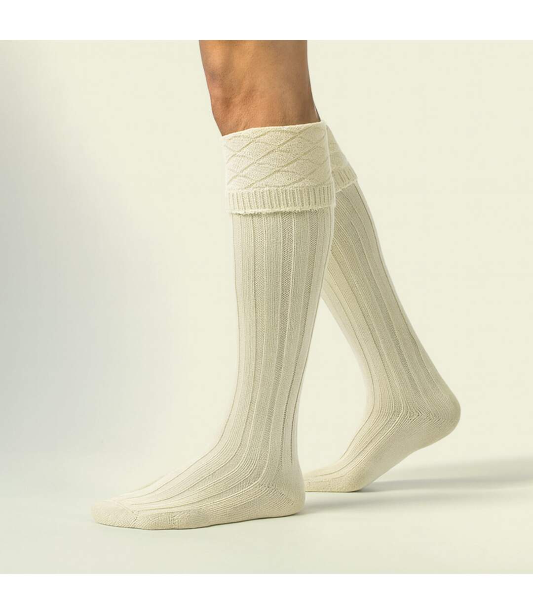 HJ Hall - Chaussettes Kilt Homme Premium Laine Motif Losanges Hautes-3
