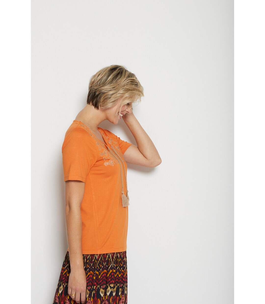 T-shirt brodé droit lien pompoms-3