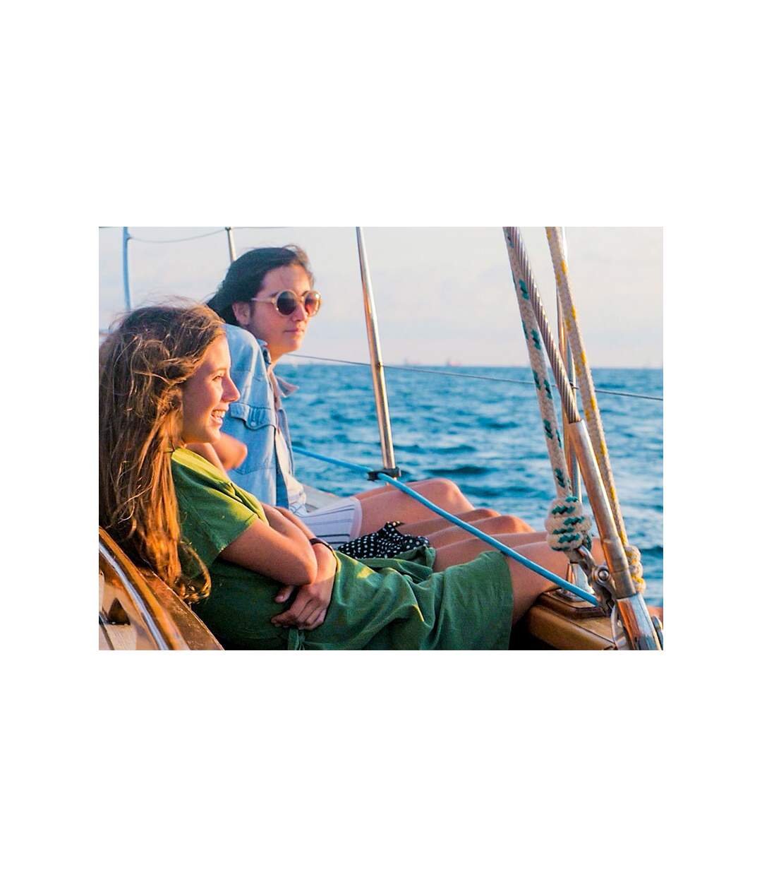 Croisière au coucher du soleil : 2h en catamaran pour 2 personnes à Barcelone - SMARTBOX - Coffret Cadeau Sport & Aventure-3