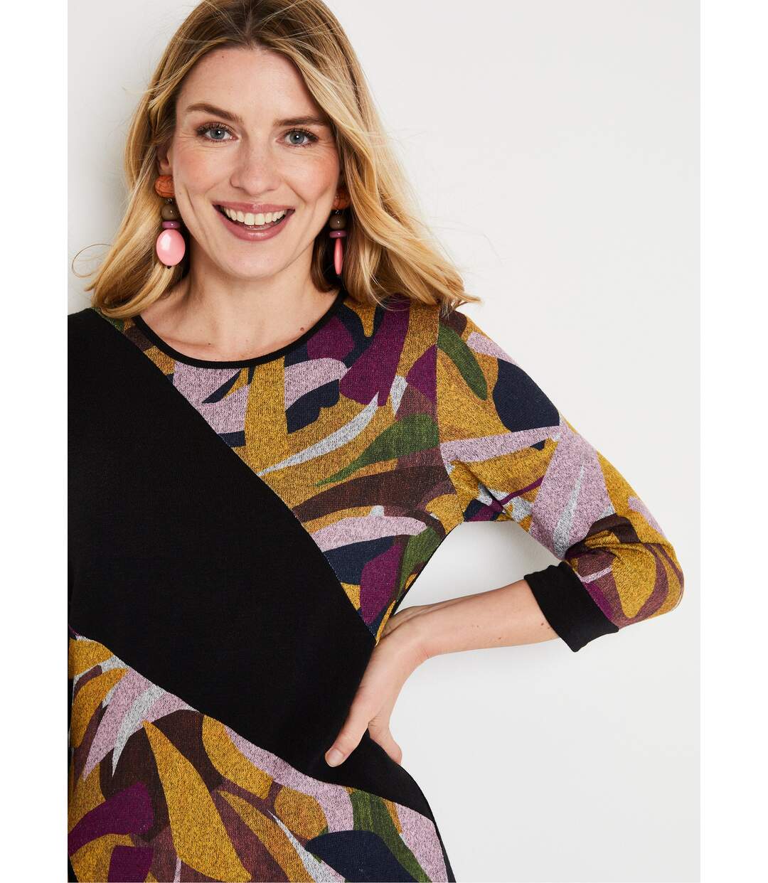 Robe courte droite maille chaude graphique-3