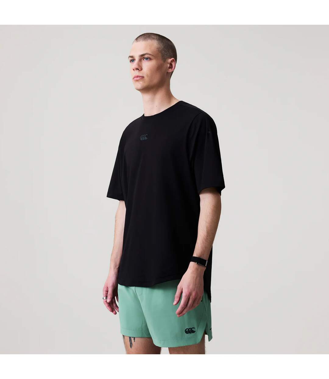 Mens Everest Dart Tech T-shirt Black Canterbury-1