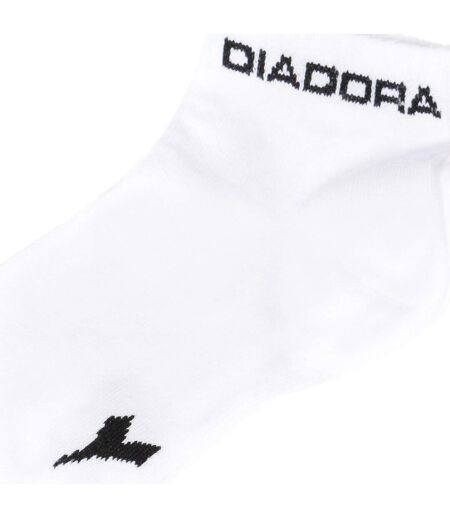 Pack-3 Unisex Ankle Sports Socks D9300