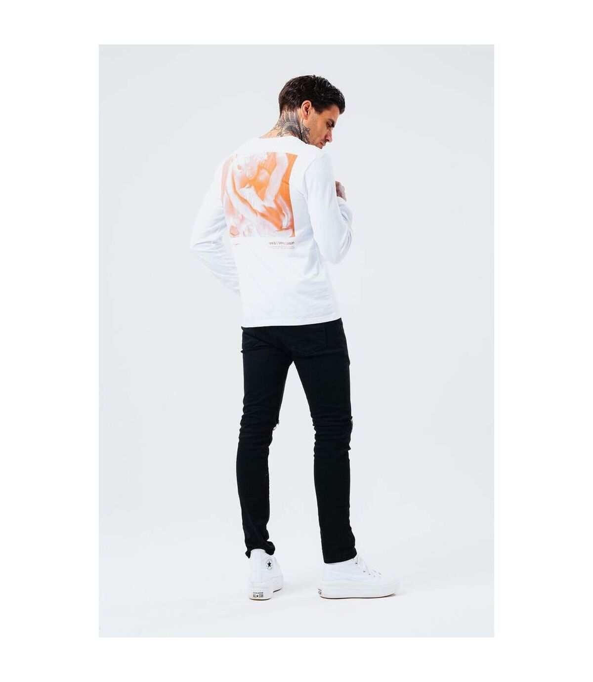 Hype Mens Statue Long-Sleeved T-Shirt (White/Orange)