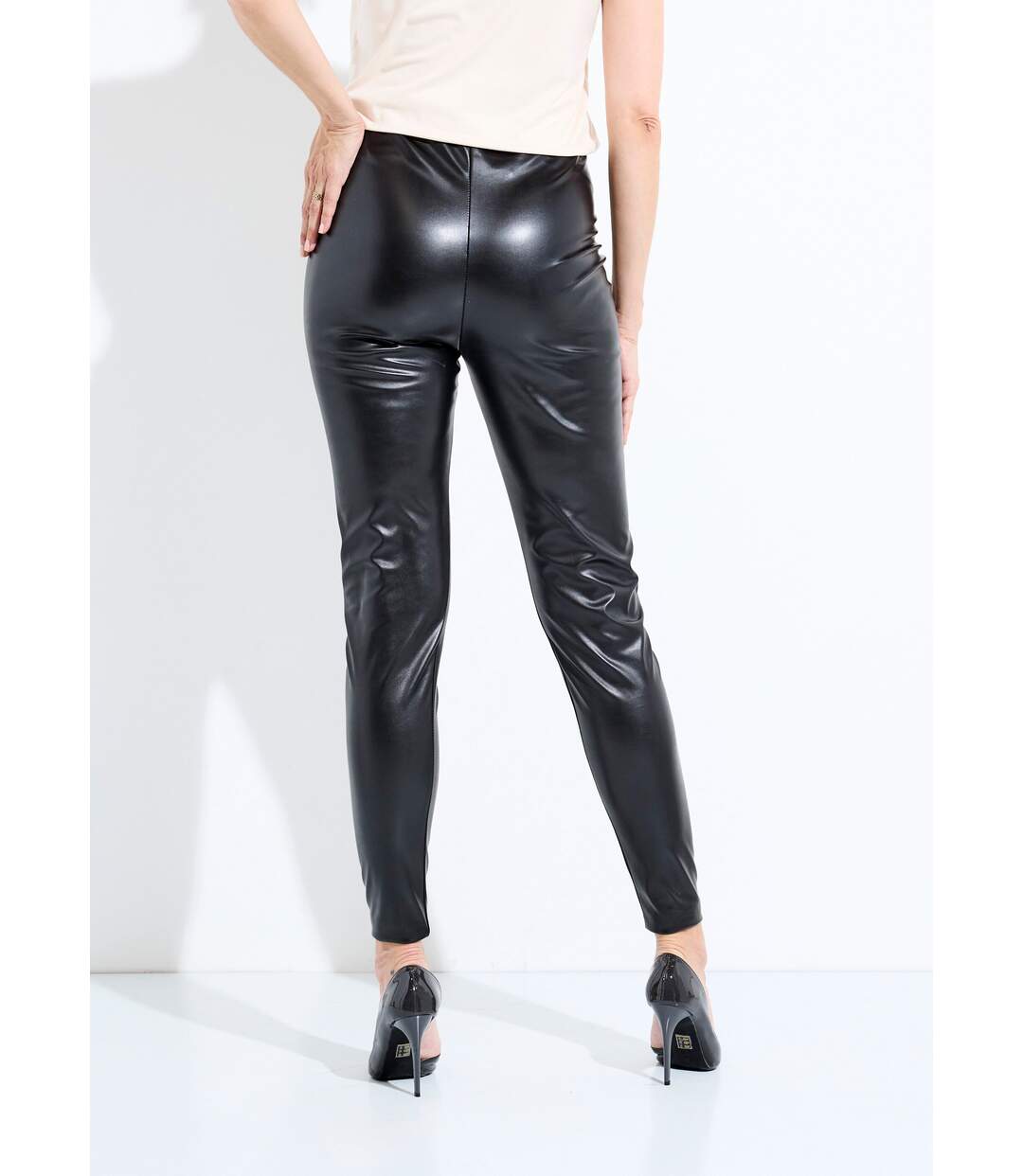 Legging enduit ceinture élastiquée-2
