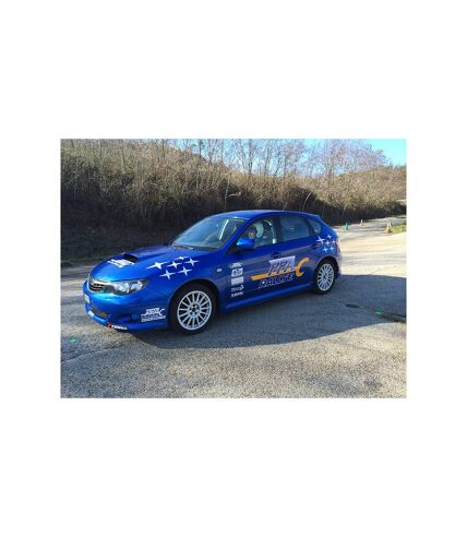 Stage de pilotage rallye à sensations au volant d'une Subaru Impreza WRX - SMARTBOX - Coffret Cadeau Sport & Aventure