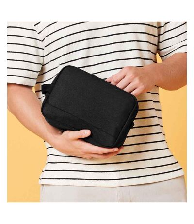 Unisex Adult Essentials Recycled Toiletry Bag One Size Black Bagbase