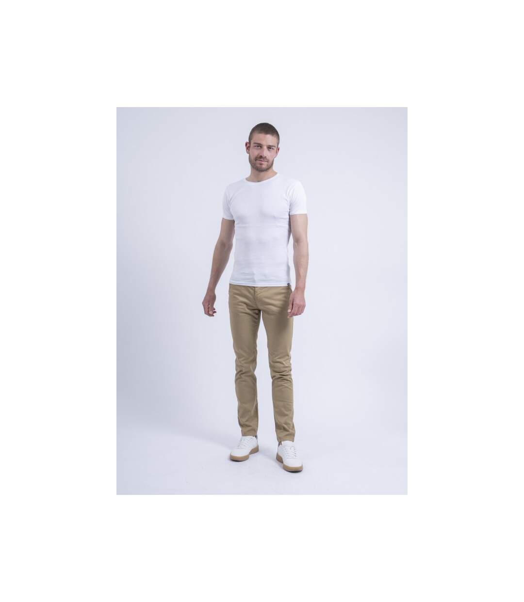 Pantalon chino coupe ajustée CARLTARO