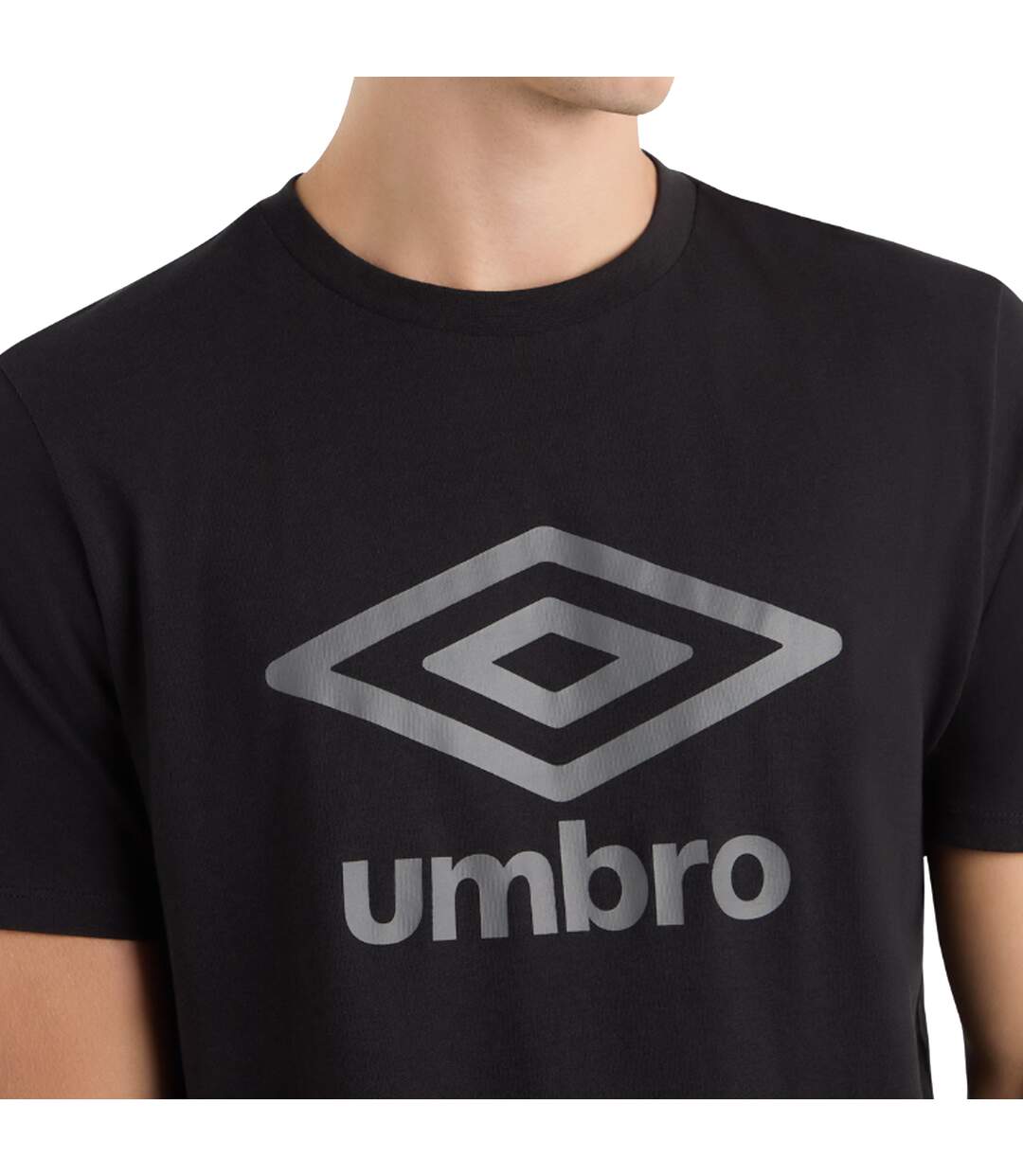 Mens Stacked Logo T-shirt Black Castle Rock Umbro-4