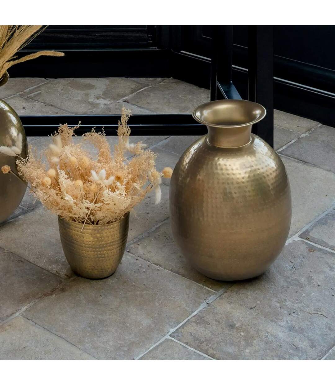 Vase Design en Métal Oasis 40cm Or-2