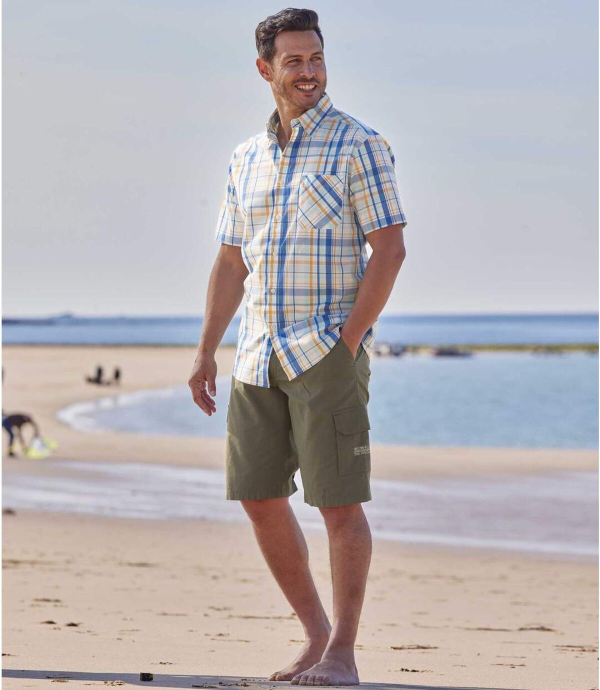 Men's Taupe Canvas Cargo Shorts | Atlas For Men