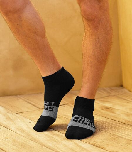 Pack of 4 Pairs of Men's Trainer Socks - Black White Blue Grey