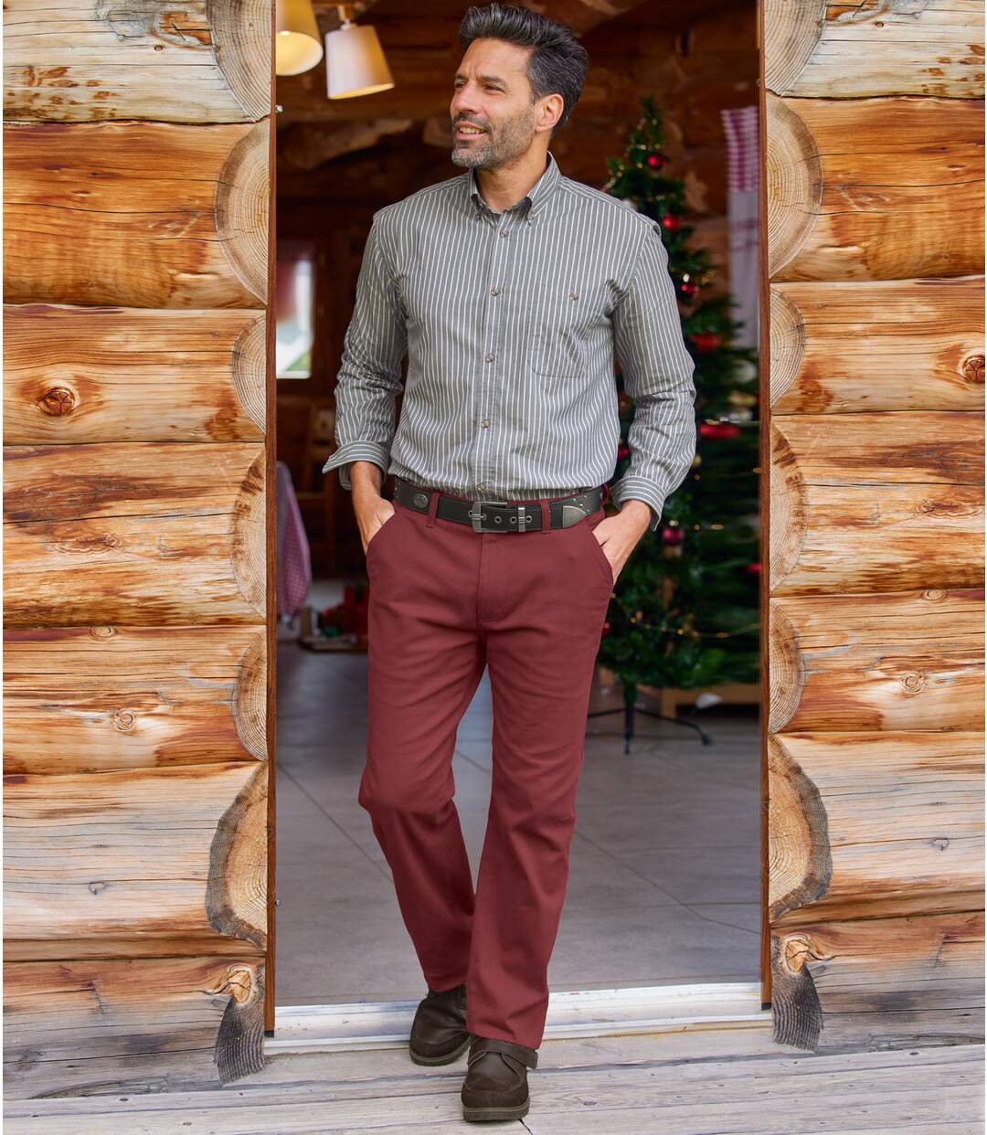 Men's Burgundy Stretchy Chinos-3