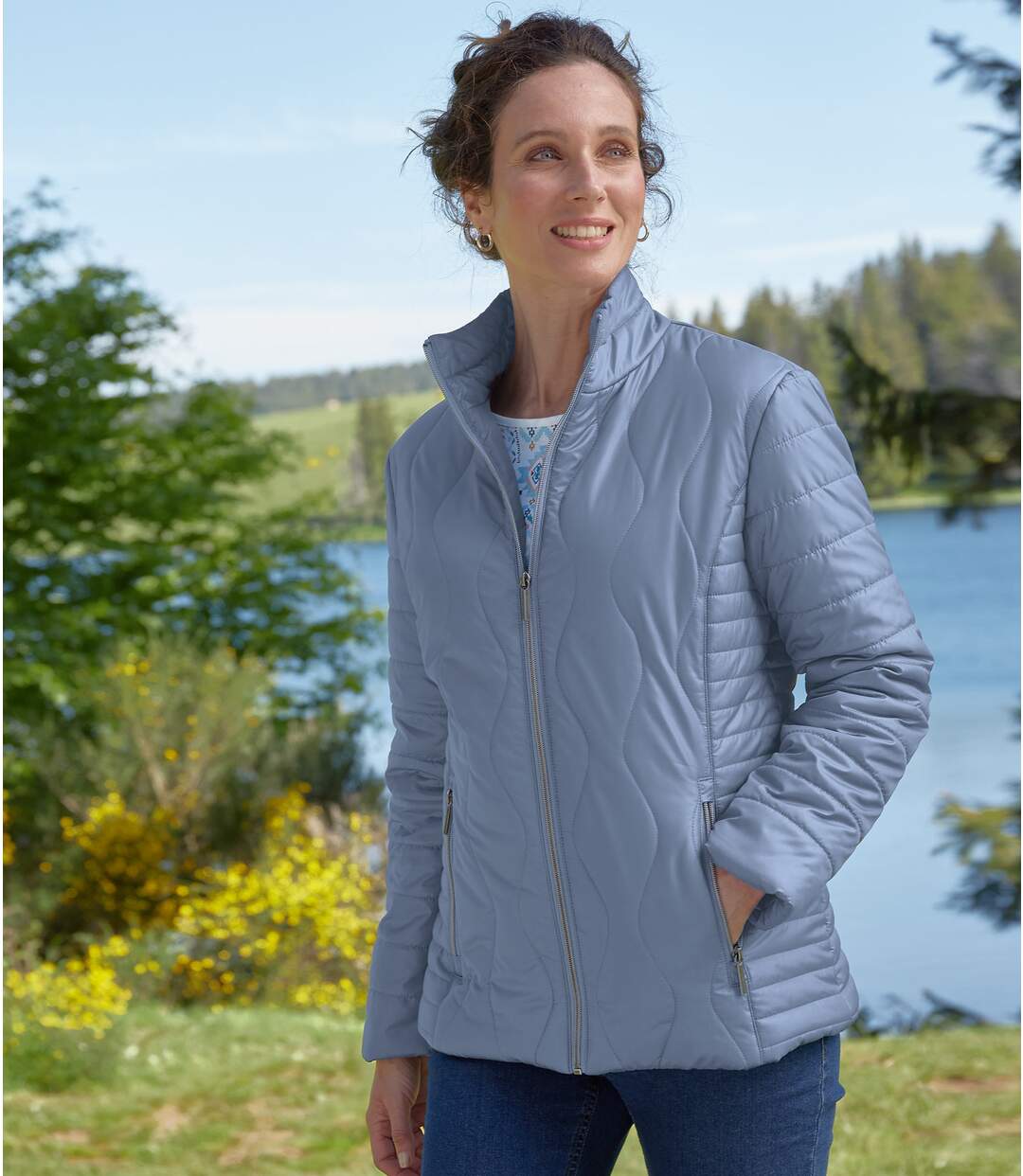 Women's Light Blue Lightweight Quilted Jacket - Water-Repellent-1