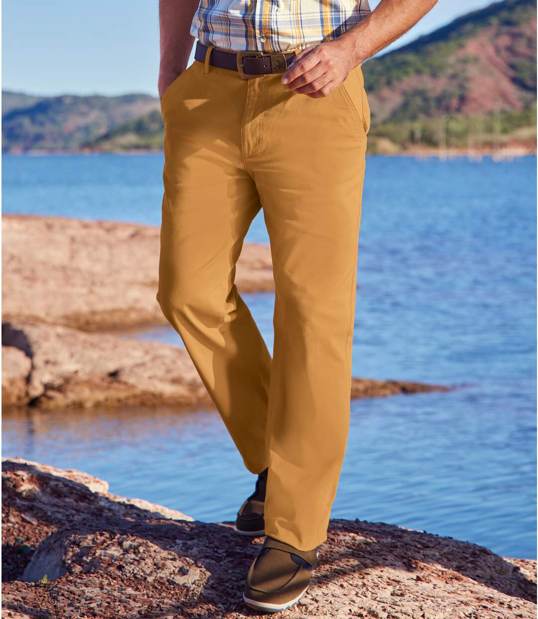 Men's Ochre Stretch Chinos