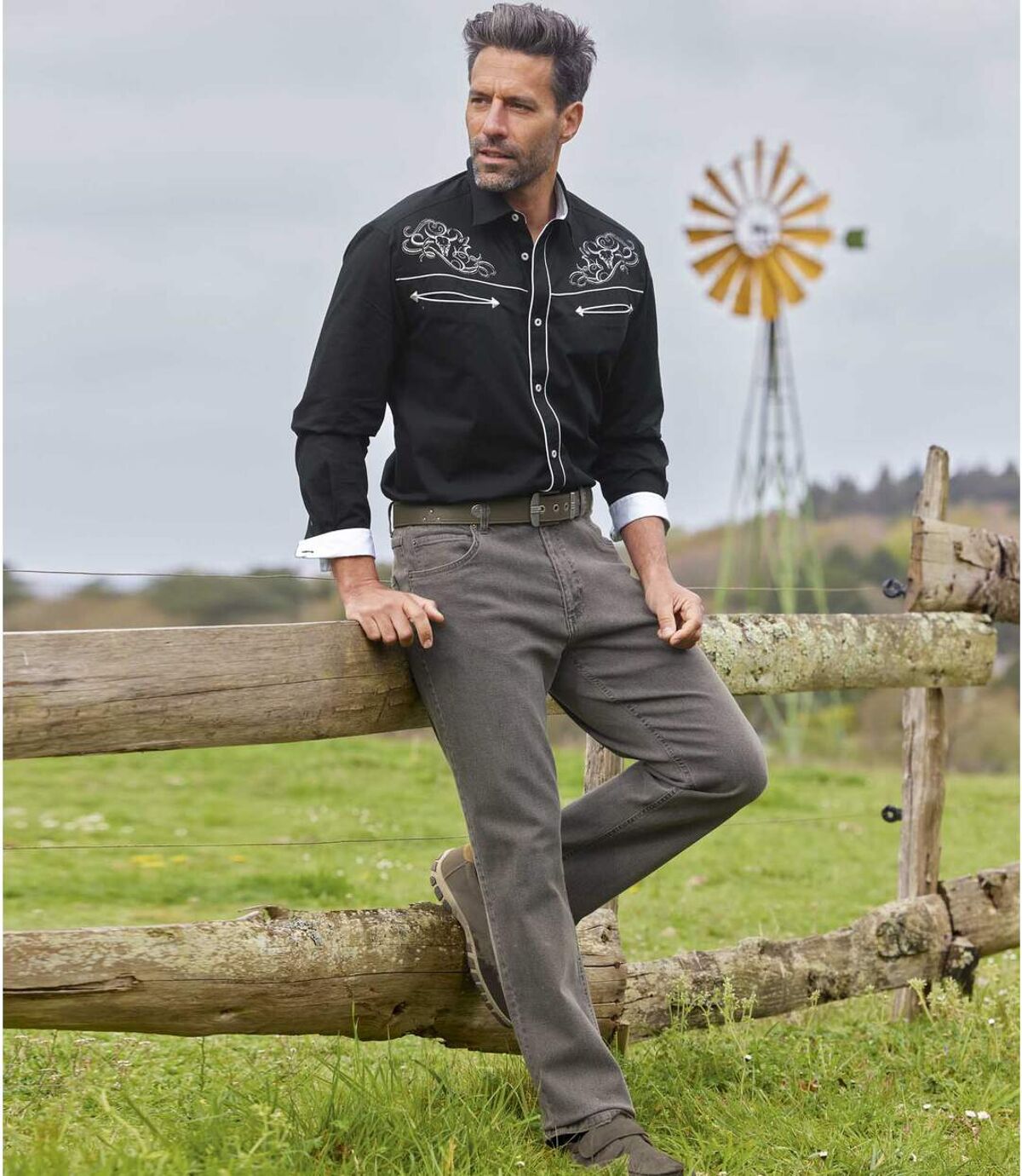 Regular-Jeans mit teilelastischem Bund Atlas For Men