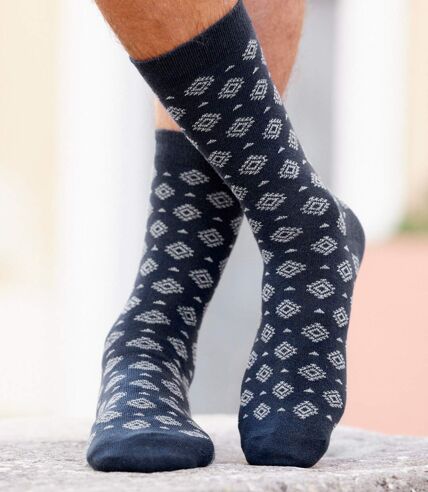 Pack of 4 Men's Pairs of Patterned Socks - Light Gray Burgundy Navy Black