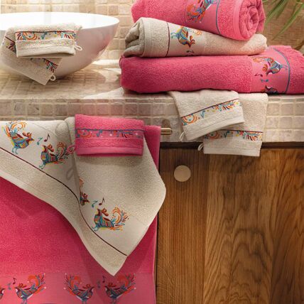 2 gants de toilette
