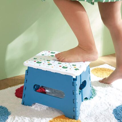 Marche-pied pliable